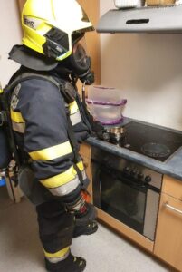 Nachbarn & Rauchmelder verhindern Küchenbrand